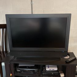 38 Inch TV - Olevia LCD HDTV