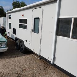 2002 Travel Trailer