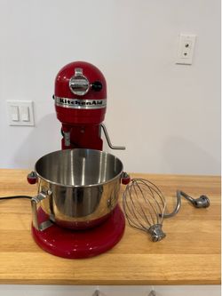 Kitchen aid stand mixer