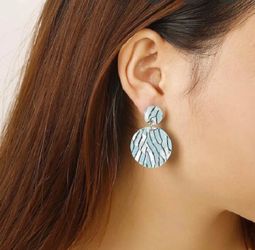 Lightweight turquoise acrylic earrings