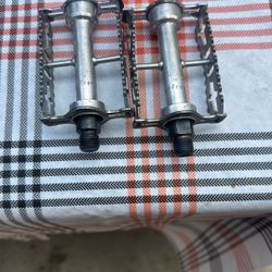  Vintage ATOM 440 9/16" Road Bike Pedal Set Schwinn Made in France