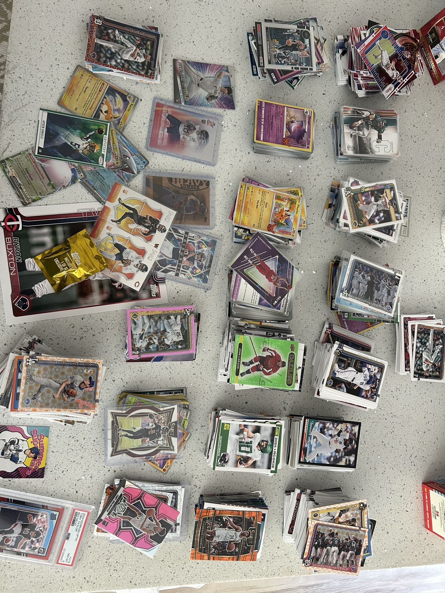 Trading Cards - NFL,MLB,NBA,NHL, POKEMON