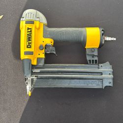 Dewalt Pneumatic 18g Nailer