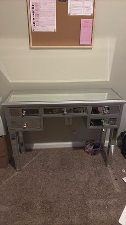 Mirror desk