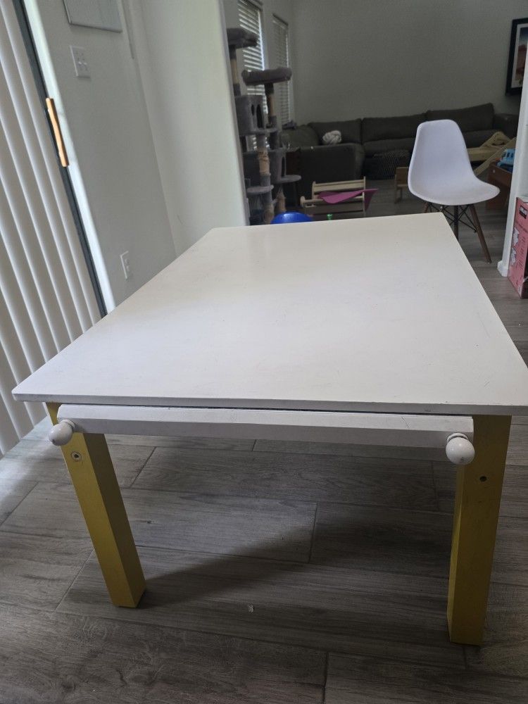 Table (Short)