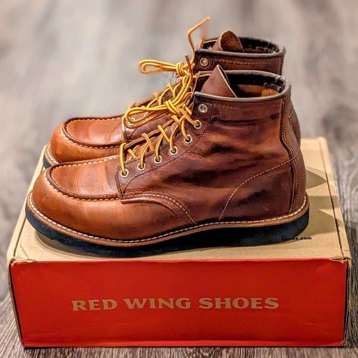 Red Wing - 8886 (Rare with New Laces) - 9D - FIXED PRICE (No