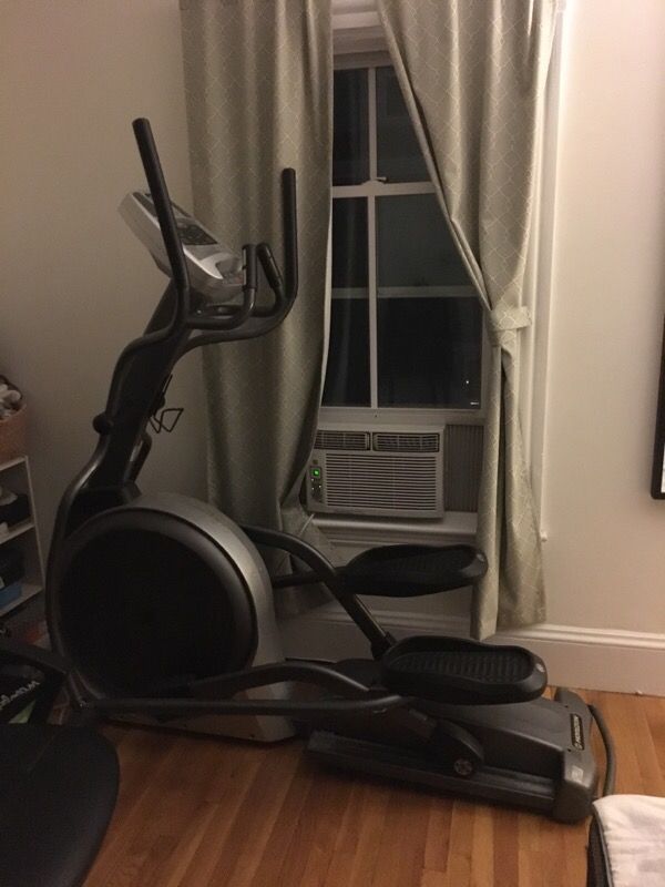 Horizon eTrak Elliptical (e900 model) treadmill machine