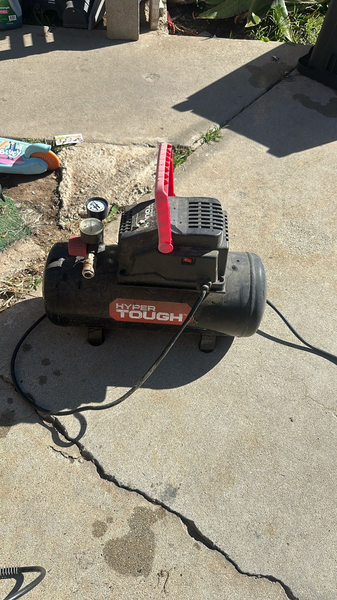 hyper tough air compressor
