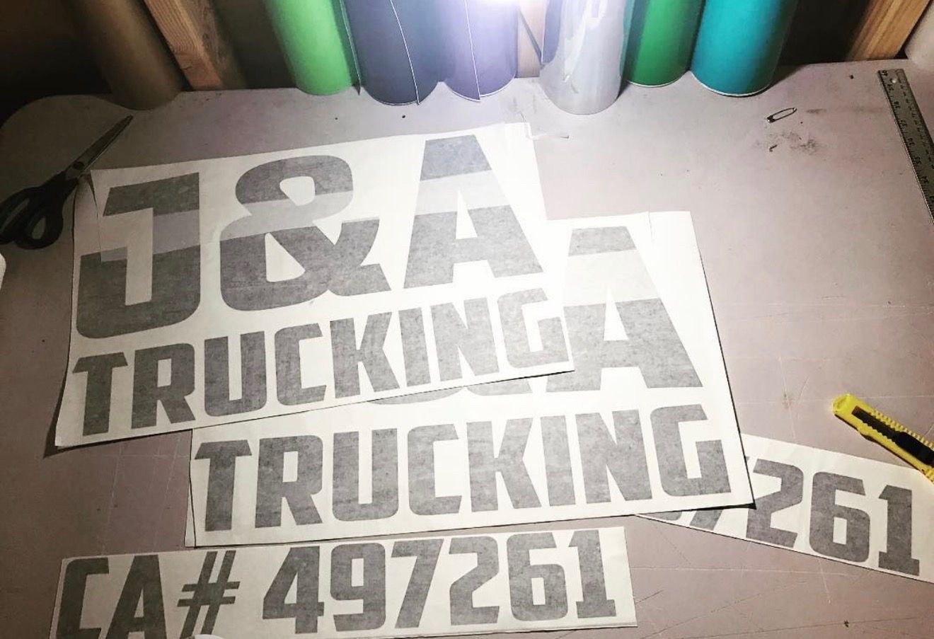 Truck Lettering
