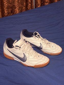 Nike Indoor Soccer Shoes White Gum Sole