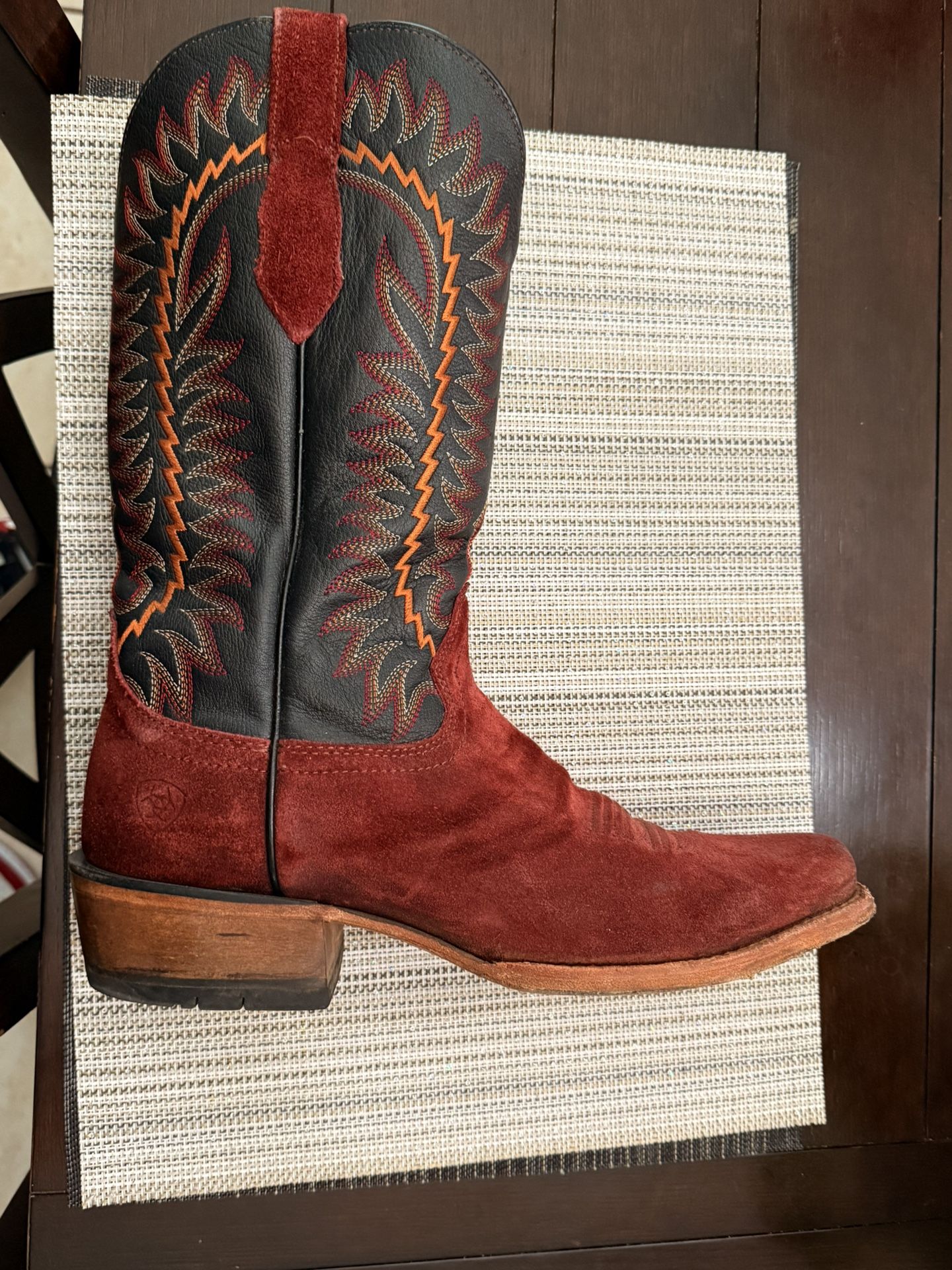 Ariat roughout Cutter Toe Cowboy Boots Size 10D