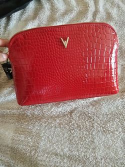 Vanessa Williams cosmetic case