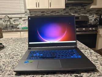 MSI Gaming Laptop (15.6" 144Hz) - Core i5-13420H, 16GB RAM