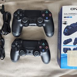Playstation P4 Set of 2 remotes and Charging Dock