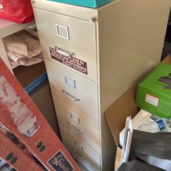Filing Cabinets 