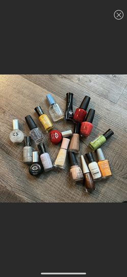 18 Assorted Nail Polish 