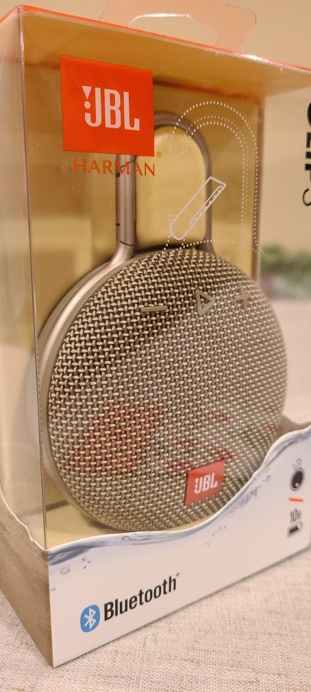 JBL Clip 3 Bluetooth Speaker