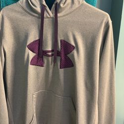 Xl Jr Under Armour Hoodie