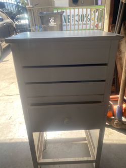 White Wood Nightstand with Drawer