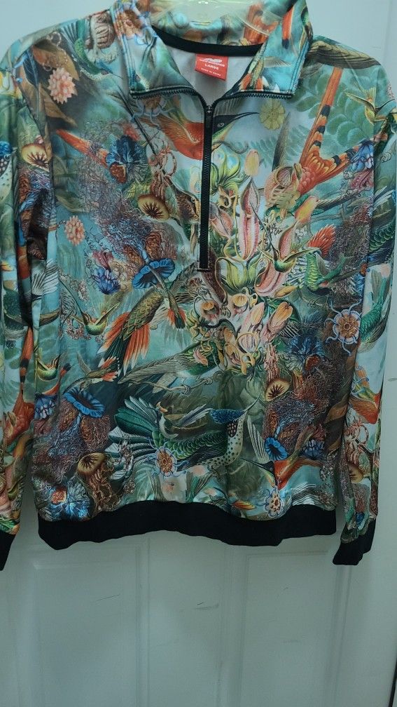 Womens New Balance Sweet Nector Large Zippered Jacket, No Pockets, Elastic Cuffs And Waist Satin Like Polyester.