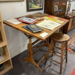 Adjustable Antique 1930s Iron And Wood Drafting Or Table Standing Desk