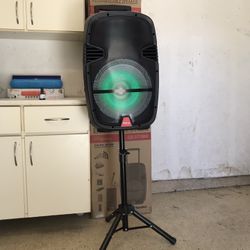 Bluetooth Speaker - Rechargeable - 15” Woofer 