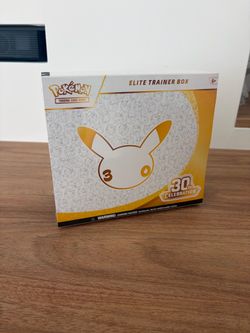 30th celebration pokemon elite trainer box