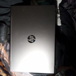 HP Laptop With Case And Cables We