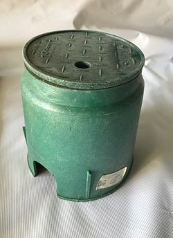 6 in plastic round box