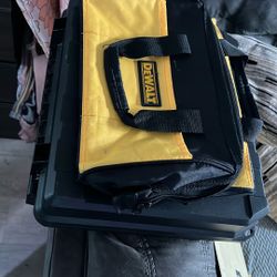 Dewalt Toolbar And Box 