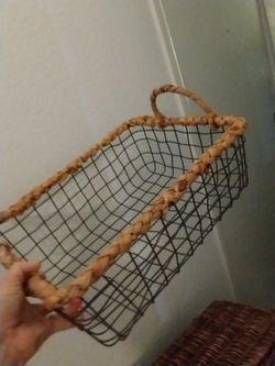 Rectangle Wire Basket With Woven Trim