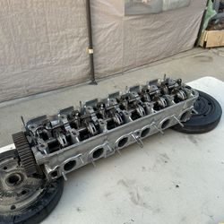 Bmw e30 M20b25 885 cylinder head