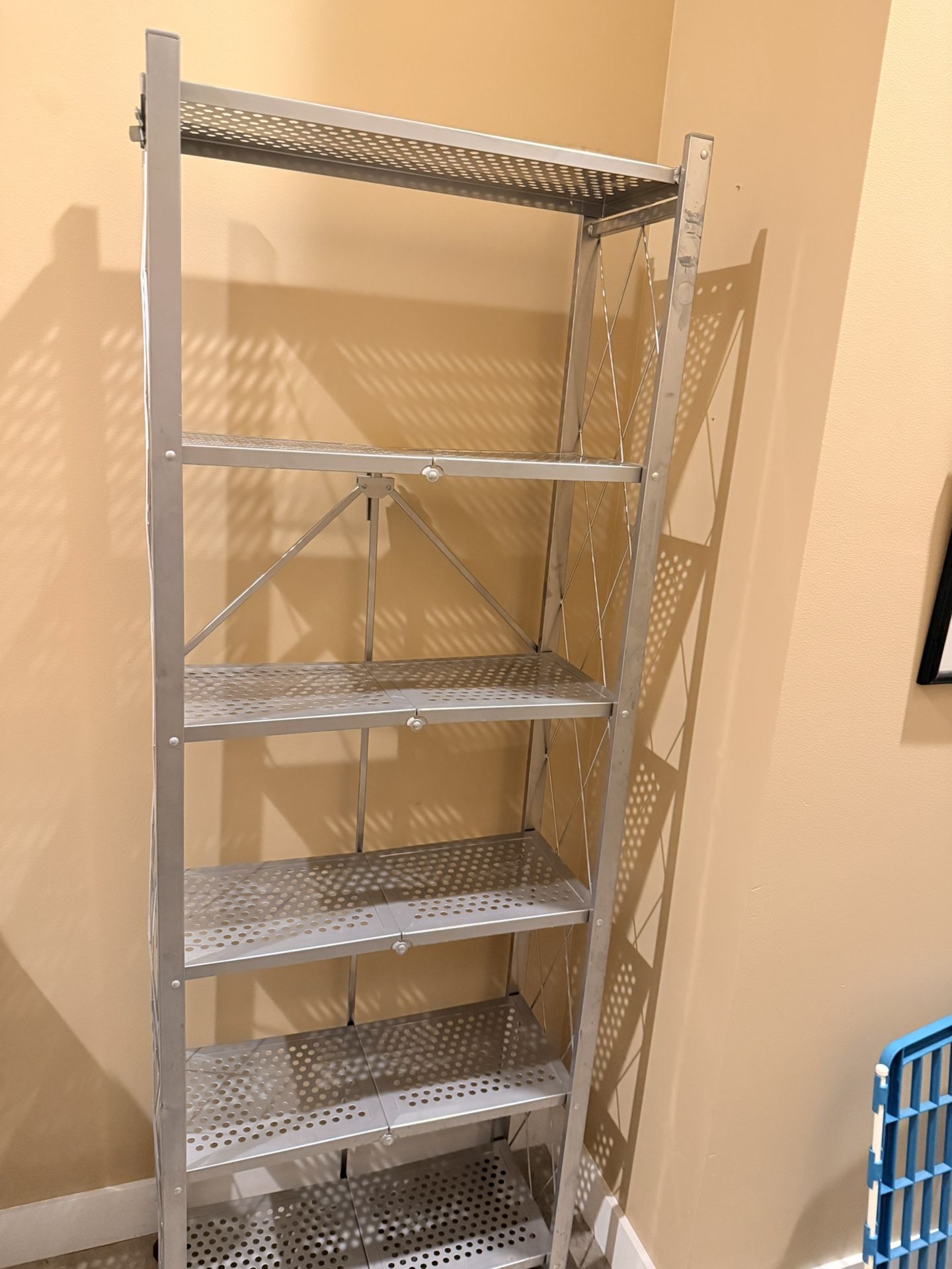 Origami Indoor/outdoor Shelving