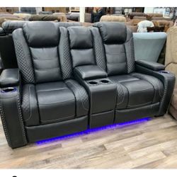 Party Time Midnight Power Reclining Loveseat with Console /couch
