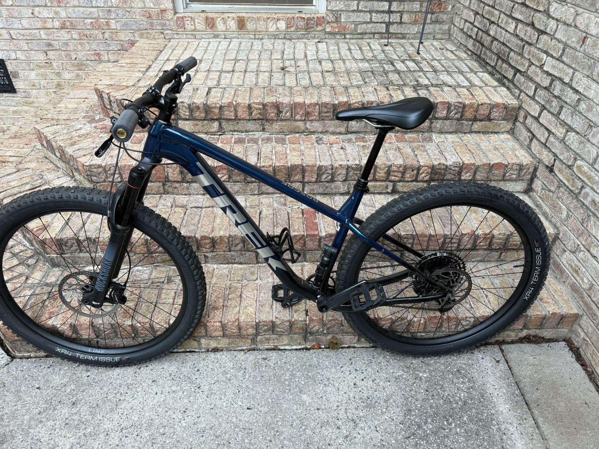 Trek Roscoe 8 2024 Mountain Bike