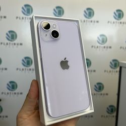 iPhone 14 Unlocked 128Gb Like New With Box comes With Case For Free !!!