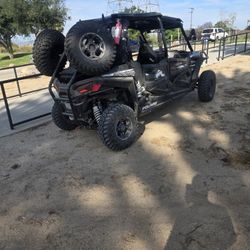 2018 Polaris ZRZ 900