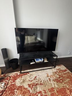 Hisense TV 55" Class - QD6 Series - 4K UHD QLED LCD TV Item # (contact info removed) (Costco)
