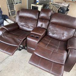 Couch love seat electric works perfectly some scratches