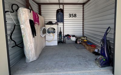Auction Unit 358 7/19 - Furniture, Household Goods, Misc. Items