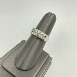 14KT WHITE GOLD LADIES WEDDING/ FASHION RING W/ DIAMONDS APPROX 1.00CT TDW 3.3GR, RING SIZE 7.5