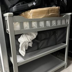 Graco Changing Table