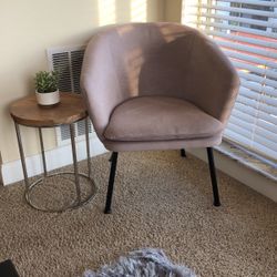 Accent Chair 