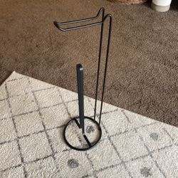 Modern Toilet Paper Roll Holder 