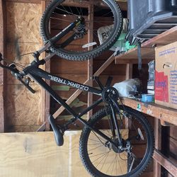 Ozark Trail Disk Brake Mountain Bike 