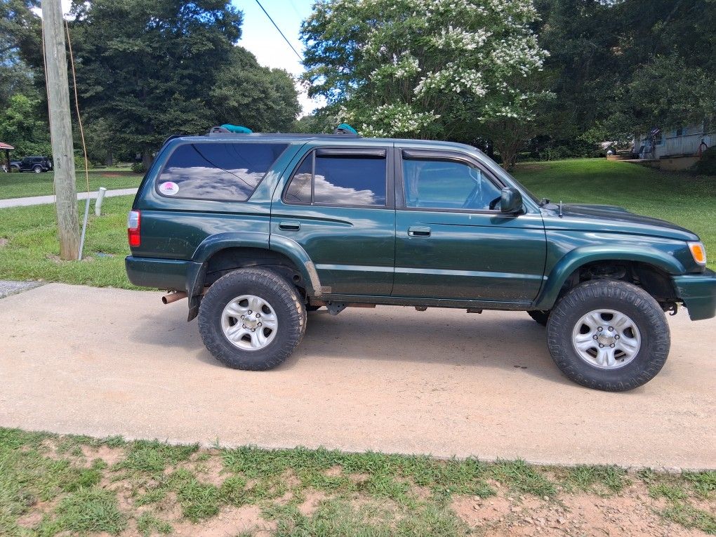 2001 Toyota 4 Runner Sr5
