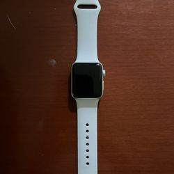 Apple Watch Series 3 38mm Aluminum With Cellular