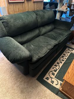 Love Seat/Small Couch with recliners