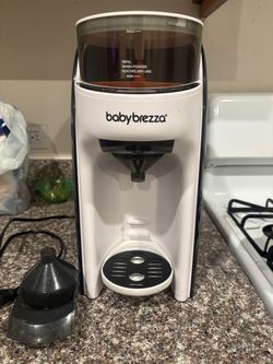 Baby Brezza Formula Pro Baby Bottle Maker