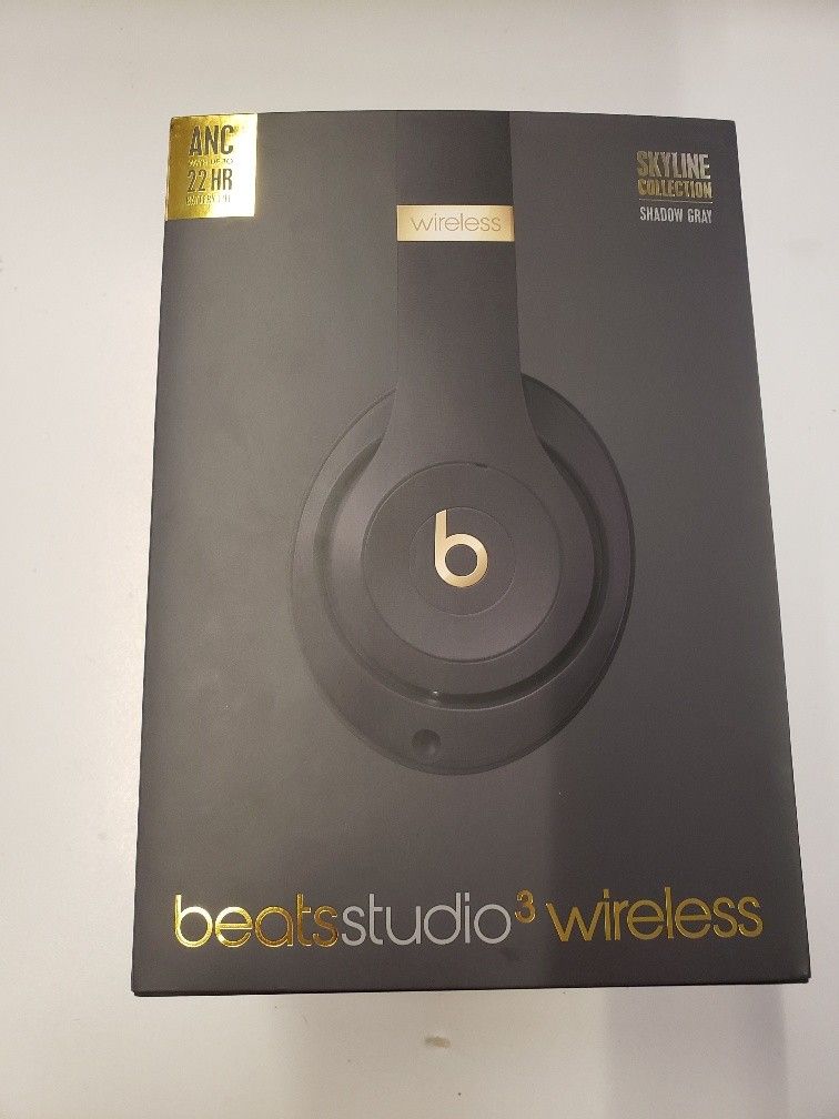 Beats Studio3 Wireless Noise Cancelling Over-Ear Headphones - Apple W1 Headphone Chip $140